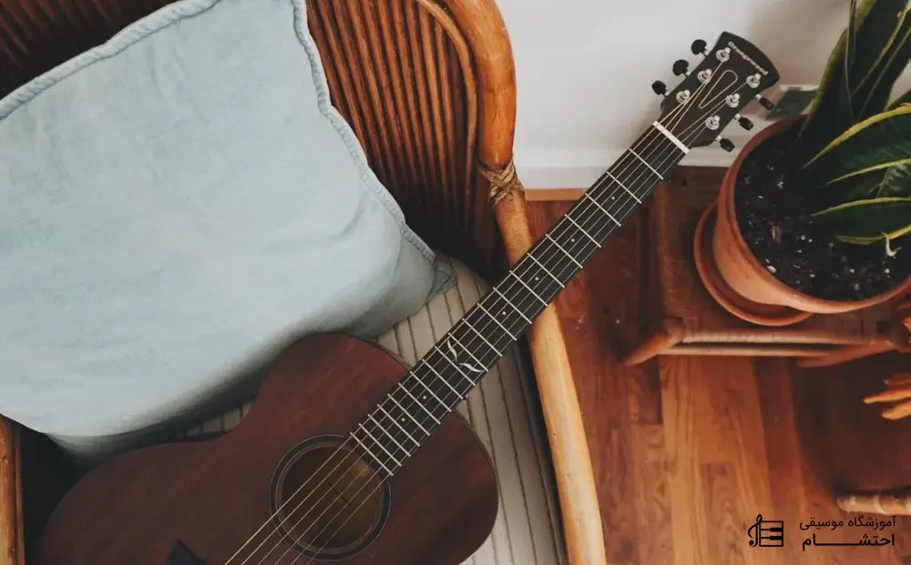 brown guitar