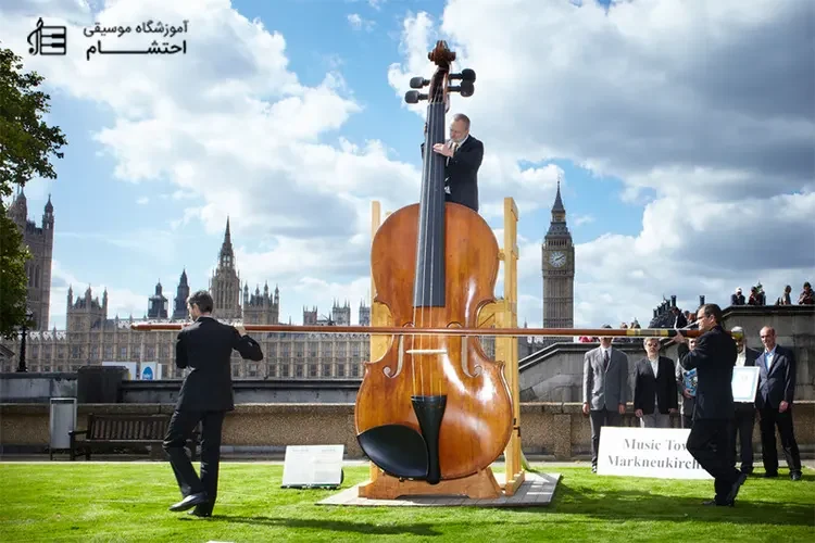 world-largest-violin-interesting-violin-facts-ehtesham-music-academy