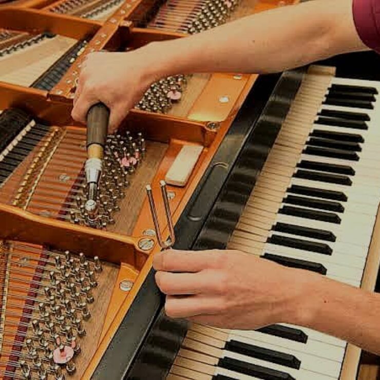 TUNING PIANO